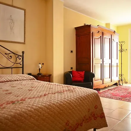 Alla Rosa Bed and Breakfast Πεσκιέρα ντελ Γκάρντα